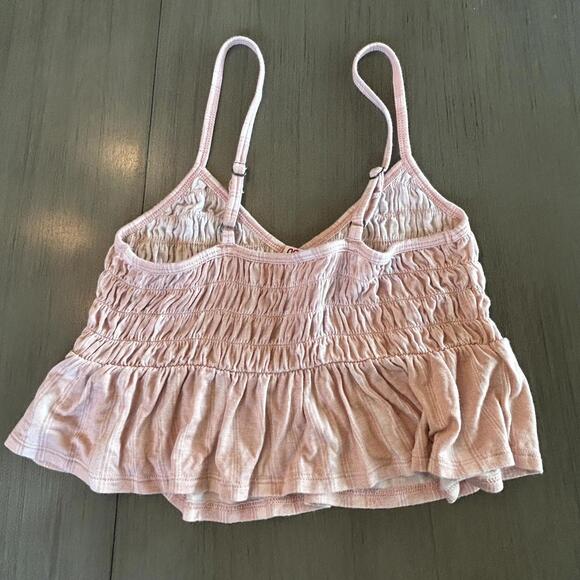 SO Tank Top Size XS Pink Smocked Peplum Hem Summer - Picture 4 of 4